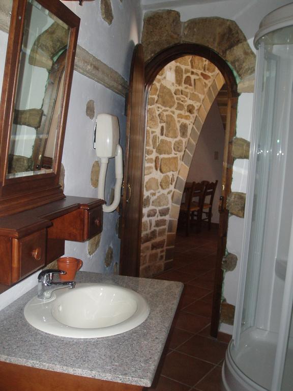 Villa קמילרי חדר תמונה